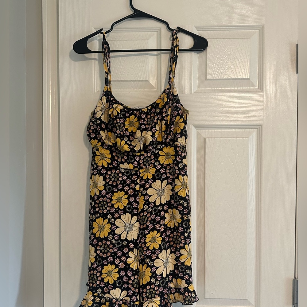 Flower print romper